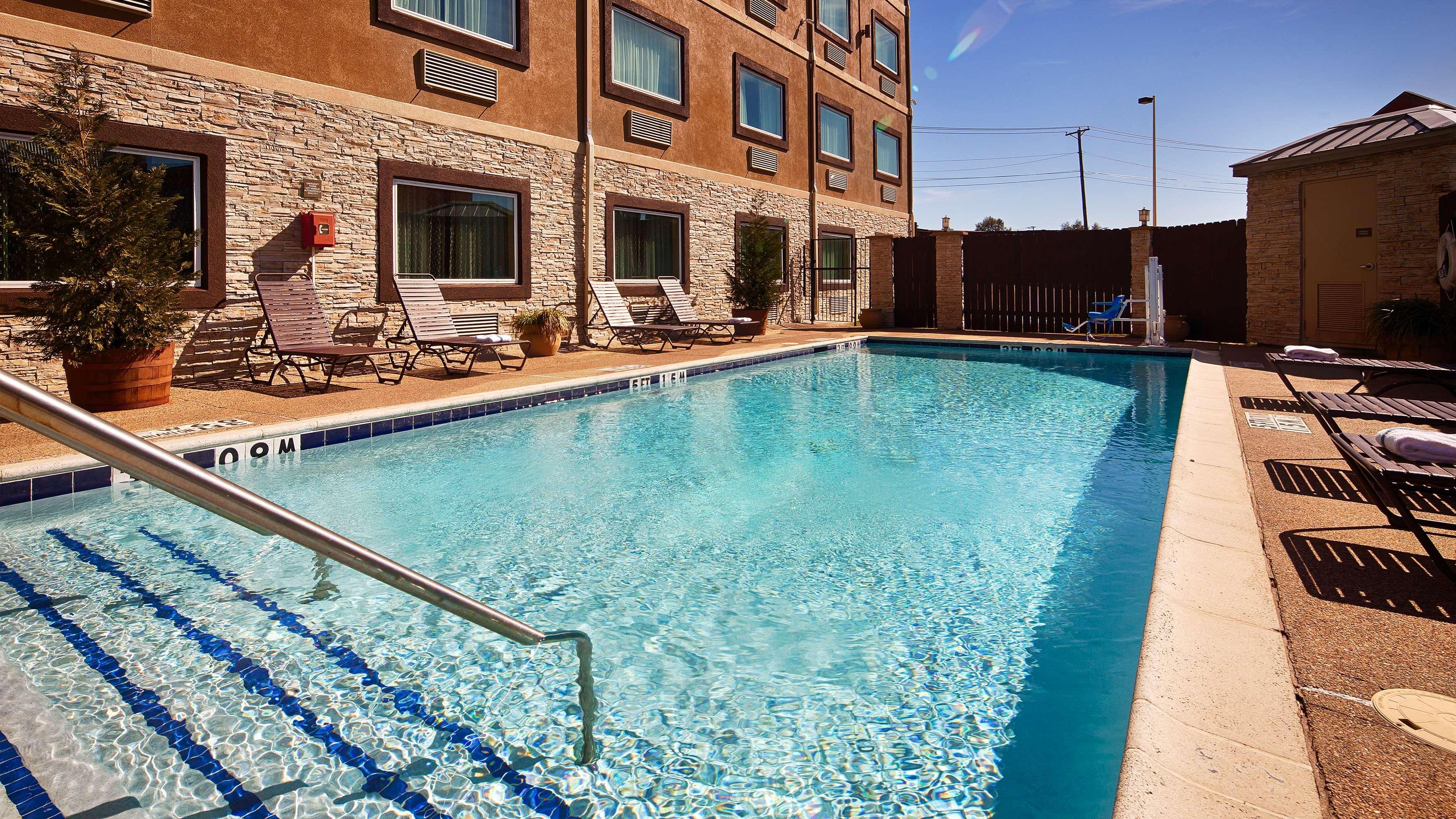 Best Western Plus Arlington North Grand Prairie Exterior foto