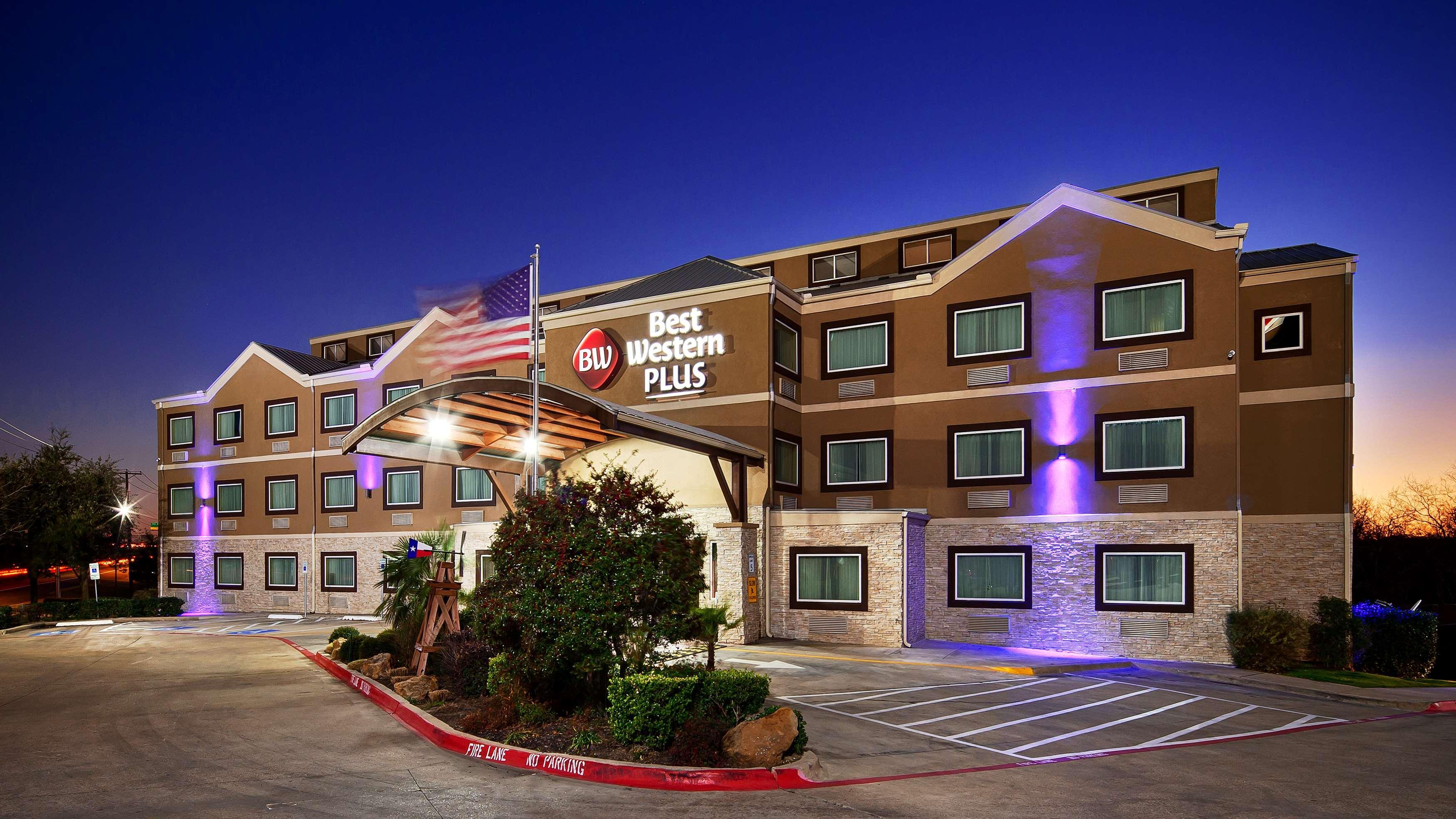 Best Western Plus Arlington North Grand Prairie Exterior foto