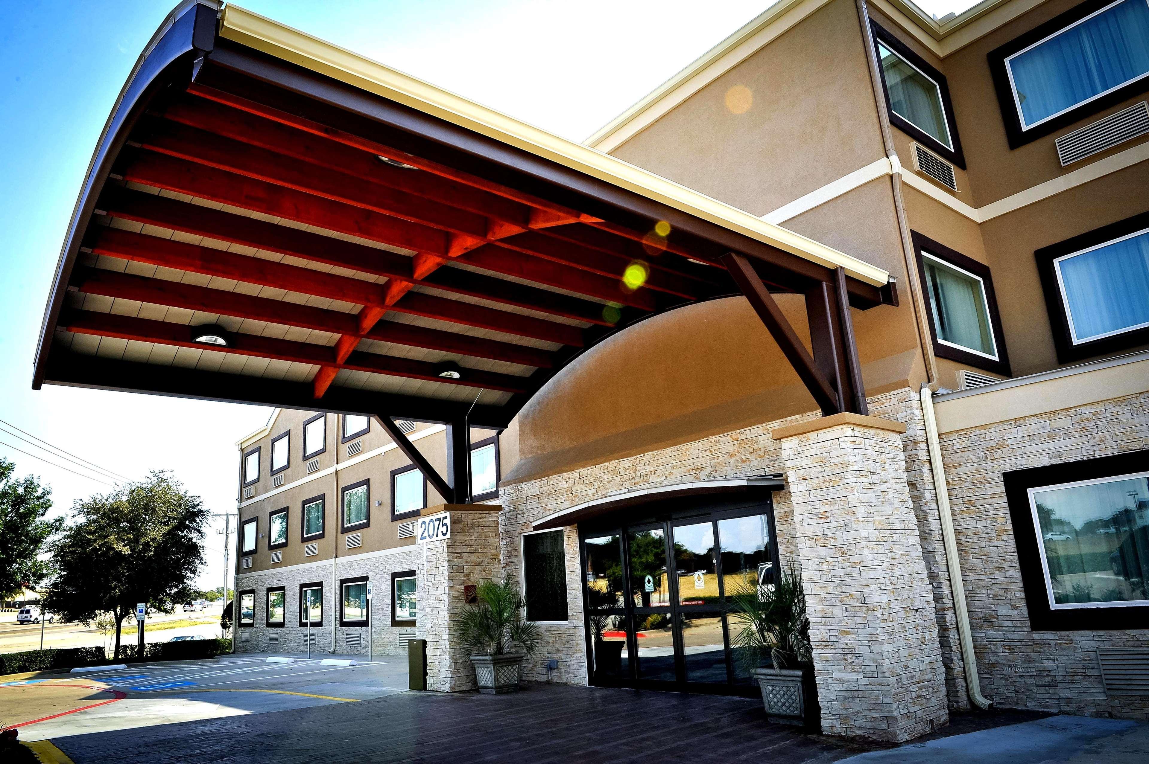 Best Western Plus Arlington North Grand Prairie Exterior foto