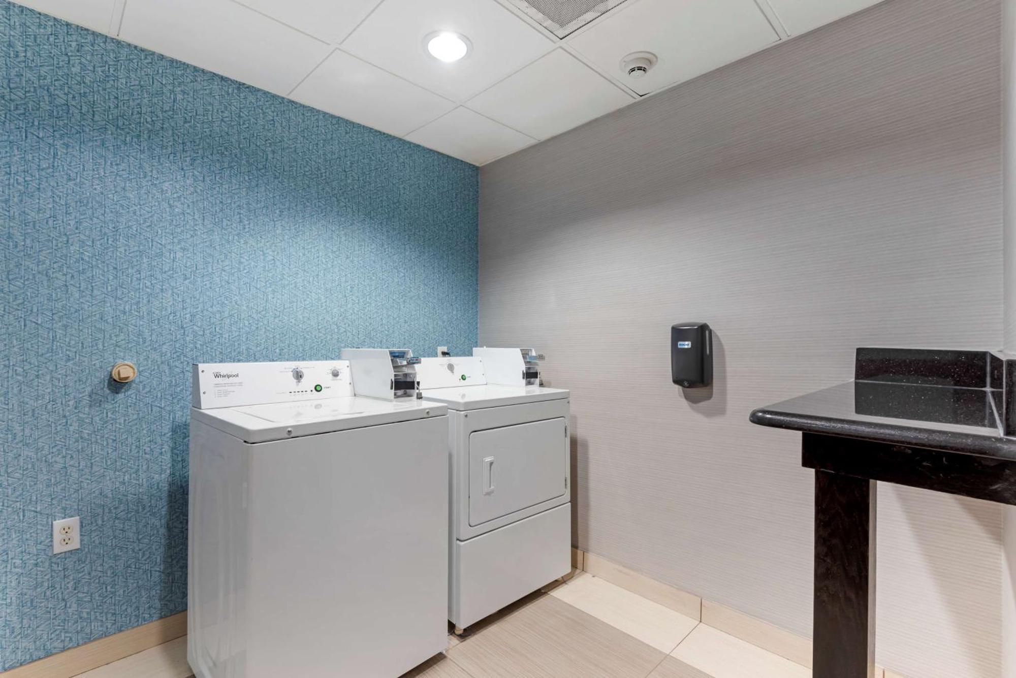 Best Western Plus Arlington North Grand Prairie Exterior foto